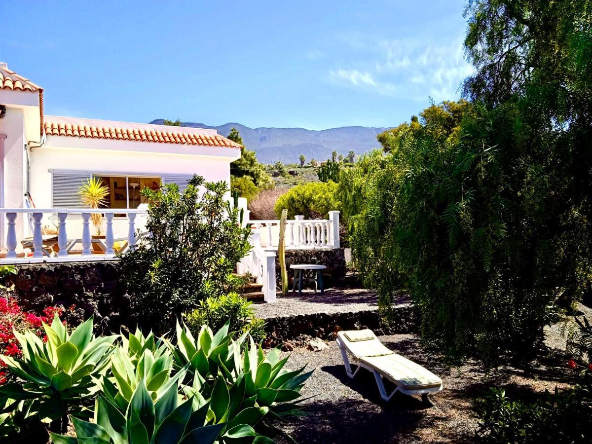 Casa Mira, Ruhiger Bungalow In Las Norias Los Llanos De Aridane Luaran gambar